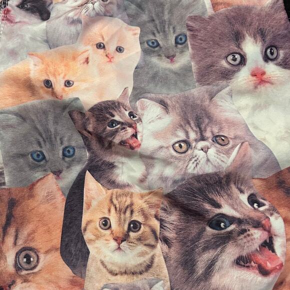 Bioworld Swim Trunks Men's Size L Graphic All Over Kitten Cat Lovers Shorts - Picture 3 of 4